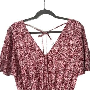 Rebecca Minkoff Flirty Romantic V neck Ruffled hem  stretch waist sexy dress